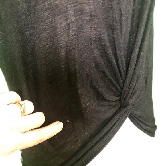 BODY CENTRAL (L) Black Tissue Slub Top - Picture 6 of 7